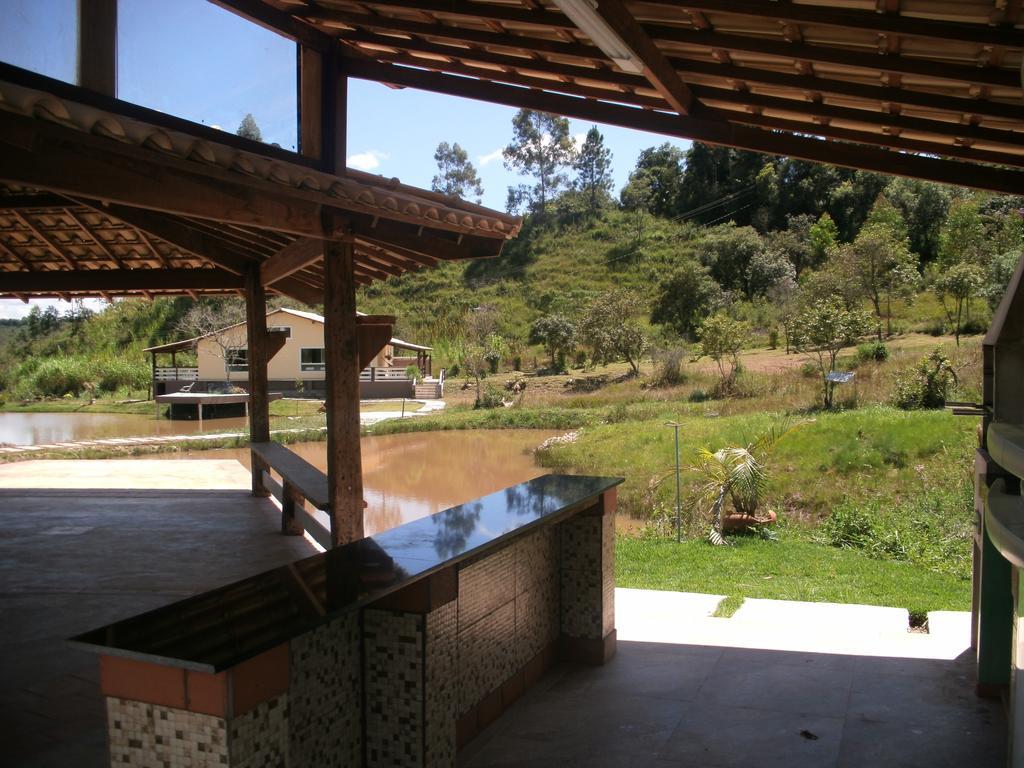 Отель Jardim Dos Sonhos Санту-Антониу-ду-Лейти Экстерьер фото
