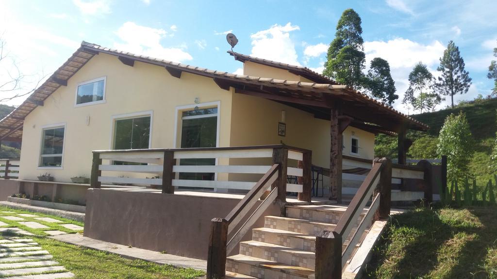 Отель Jardim Dos Sonhos Санту-Антониу-ду-Лейти Экстерьер фото